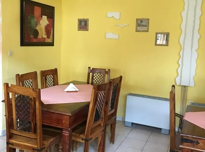 Panorama Kakopleyri Kalabakas Guest house